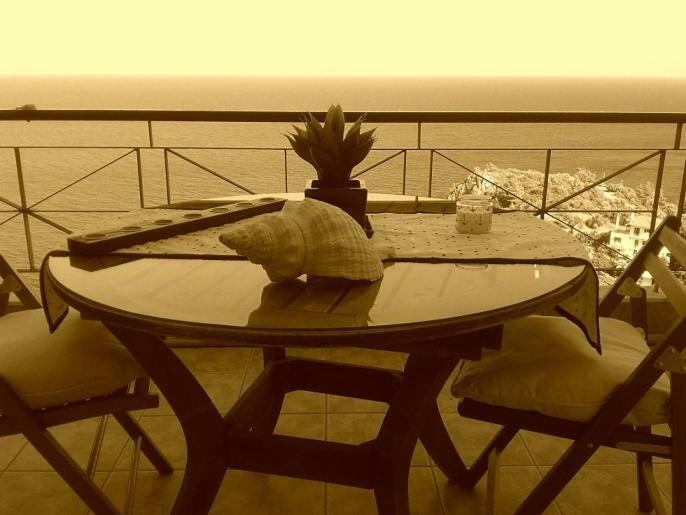 Sea And Sky Infinity Blue Apartment Gythio Exterior photo
